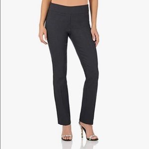 *NWOT* Rekucci Straight Leg Pant w/ Tummy Control
